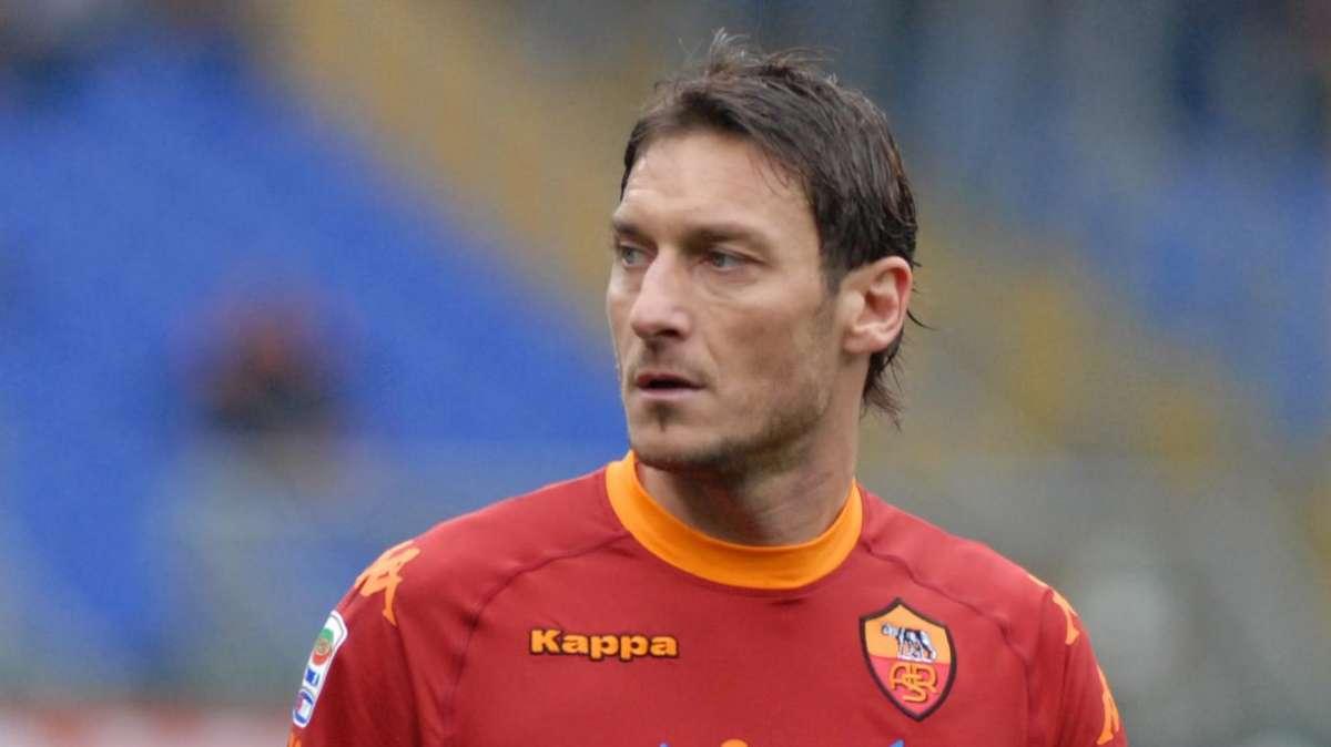 Totti: "Mercoledì arriva Sabatini. Ancelotti nome papabile per panchina"