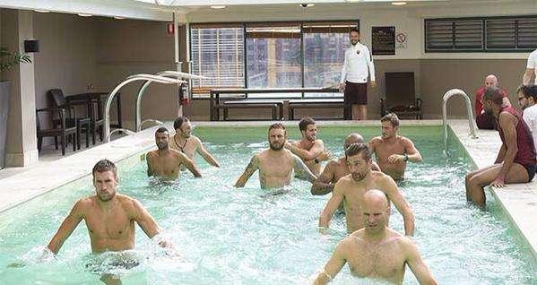 MELBOURNE - Lavoro in piscina per la squadra in mattinata. FOTO!