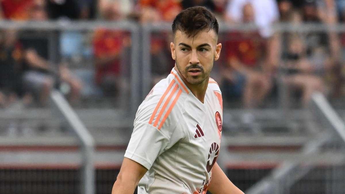 Genoa-Roma 1-1 - La gara sui social: "Clamoroso errore dell'arbitro. La Roma non è ancora all'altezza per occupare i primi posti della classifica"