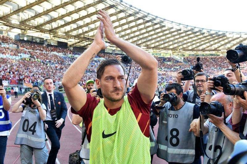 Totti verso un ruolo nell'area tecnica