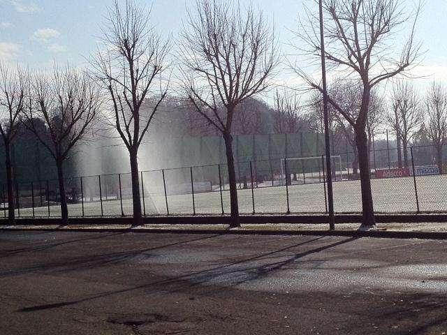 TRIGORIA - Allenamento terminato. Provati schemi tattici assieme a Luis Enrique. De Rossi, Gago e Burdisso assenti