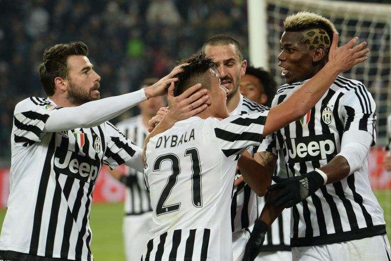 Bologna-Juventus, bomba carta sul pullman bianconero