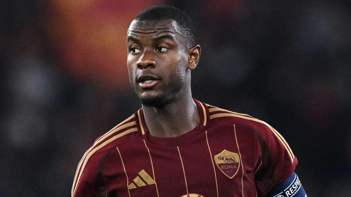 La Roma riparte dai difensori