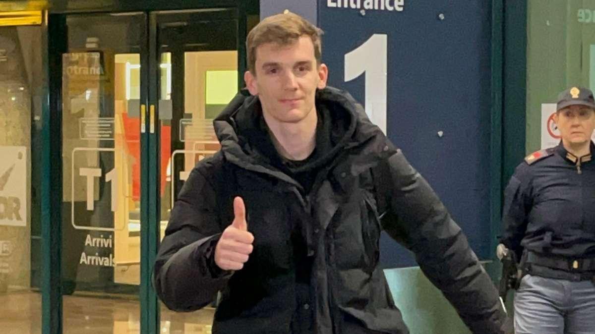 Depositato il contratto di Llorente. Il calciatore è ufficialmente della Roma