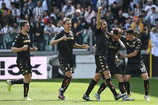 Cambio Campo - Malaguti: "La partita di oggi sarà condizionata dal risultato della Salernitana. Il Venezia proverà nel finale a fare il colpaccio all'Olimpico"