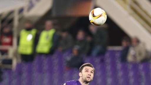 Fiorentina, Badelj: "Vorrei restare, ma nel calcio non si sa nulla"