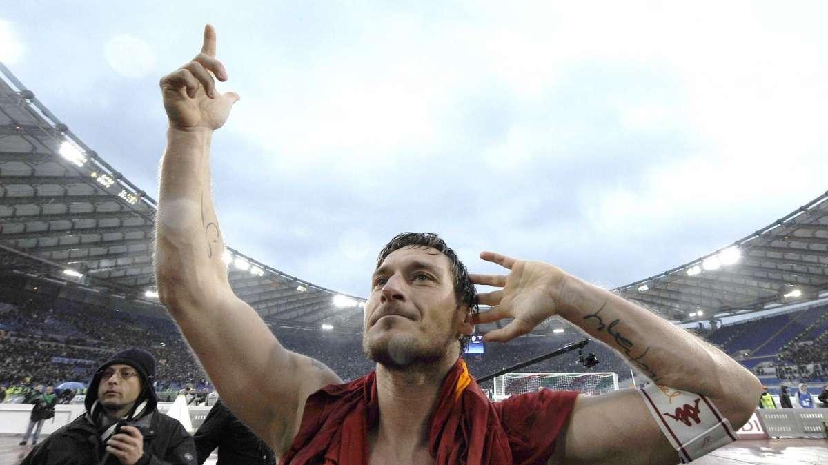 Alicicco: "Viola era una persona più pulita dell'acqua che esce dalla fonte. Totti? Può giocare fino a 40 anni.."