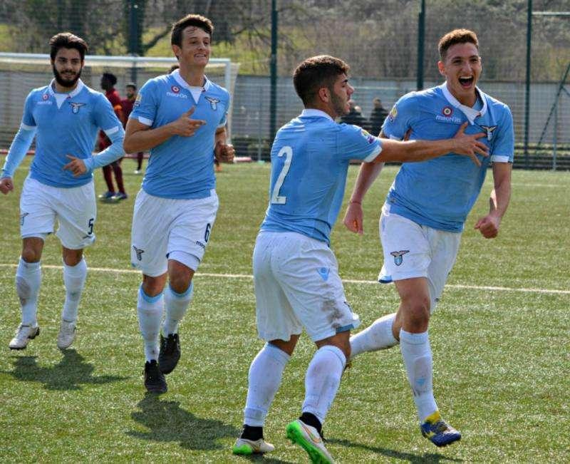 PAGELLE AS ROMA vs SS LAZIO 0-3 - Débâcle giallorossa. Derby ai biancocelesti