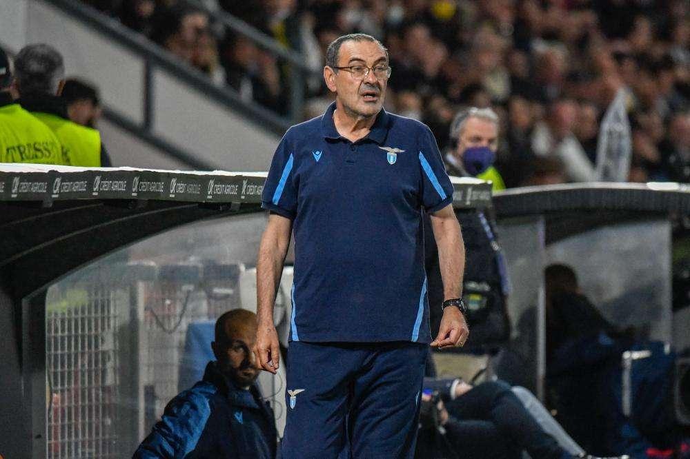 Lazio: Acerbi contestato, Sarri ferma l'allenamento