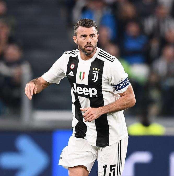 Juventus, Barzagli potrebbe saltare la sfida contro la Roma