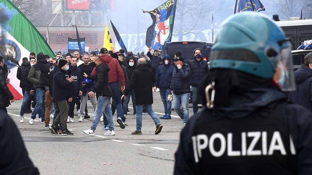 Lazio, quattro ultras indagati per tentato omicidio