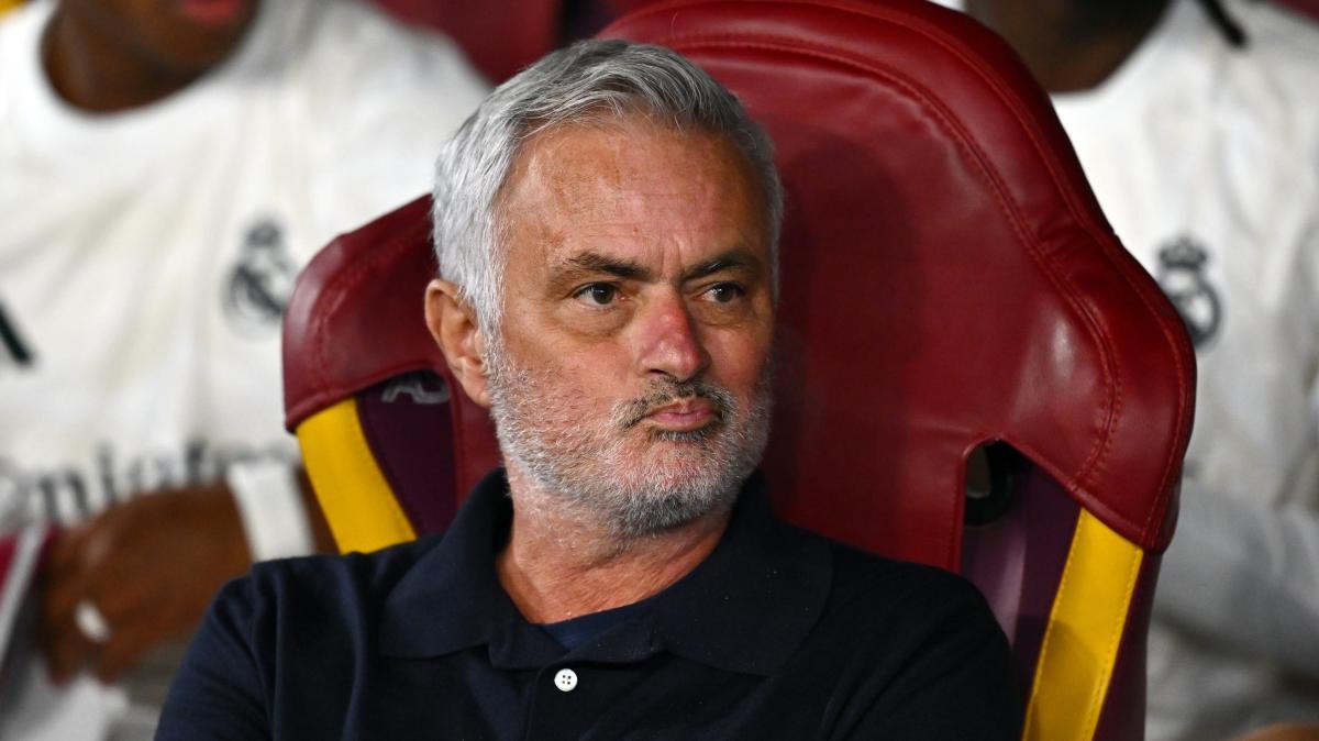 Mourinho ringrazia i tifosi giallorossi: "Emozioni ed eterna gratitudine"