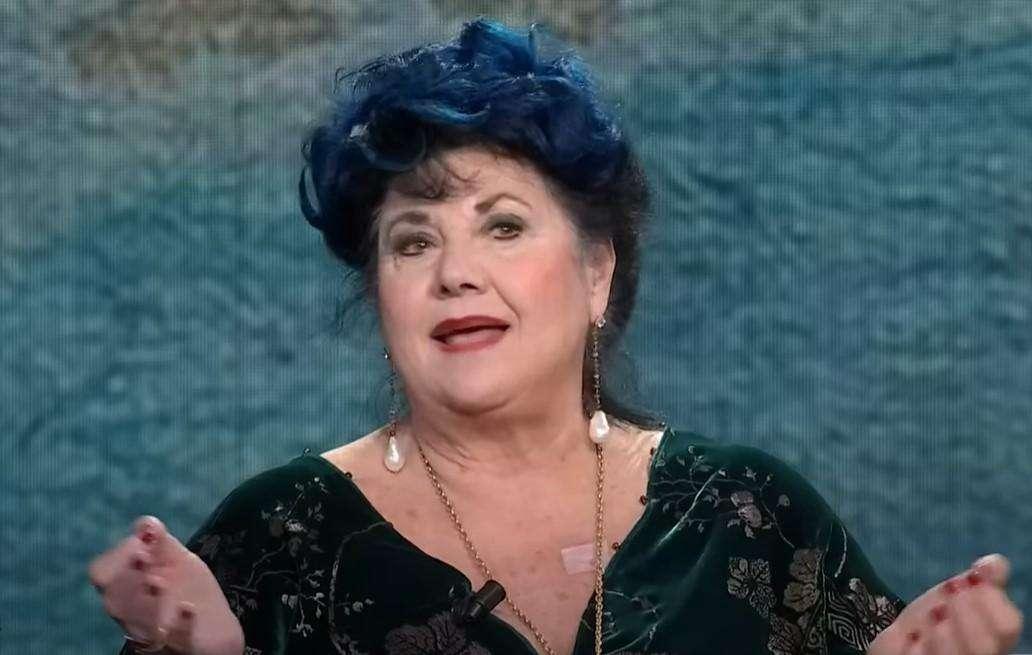 Marisa Laurito: "Per lo scudetto del Napoli mi avvolgerò nella bandiera e sotto sarò nuda"