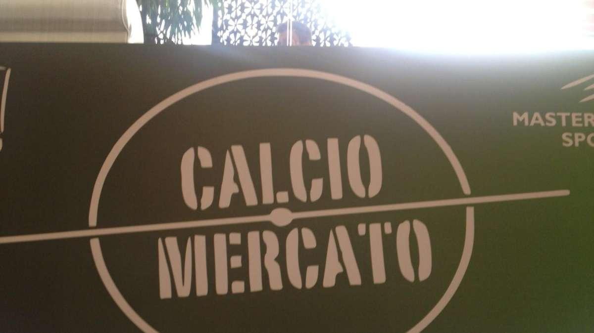 CALCIOMERCATO - Napoli, Conte vuole Garnacho per il dopo-Kvaratskhelia. Juventus, sprint per Kolo Muani e Araujo. Atalanta, idea Anjorin. Milan, c'è fiducia per Rashford. Lazio, preso Ibrahimovic