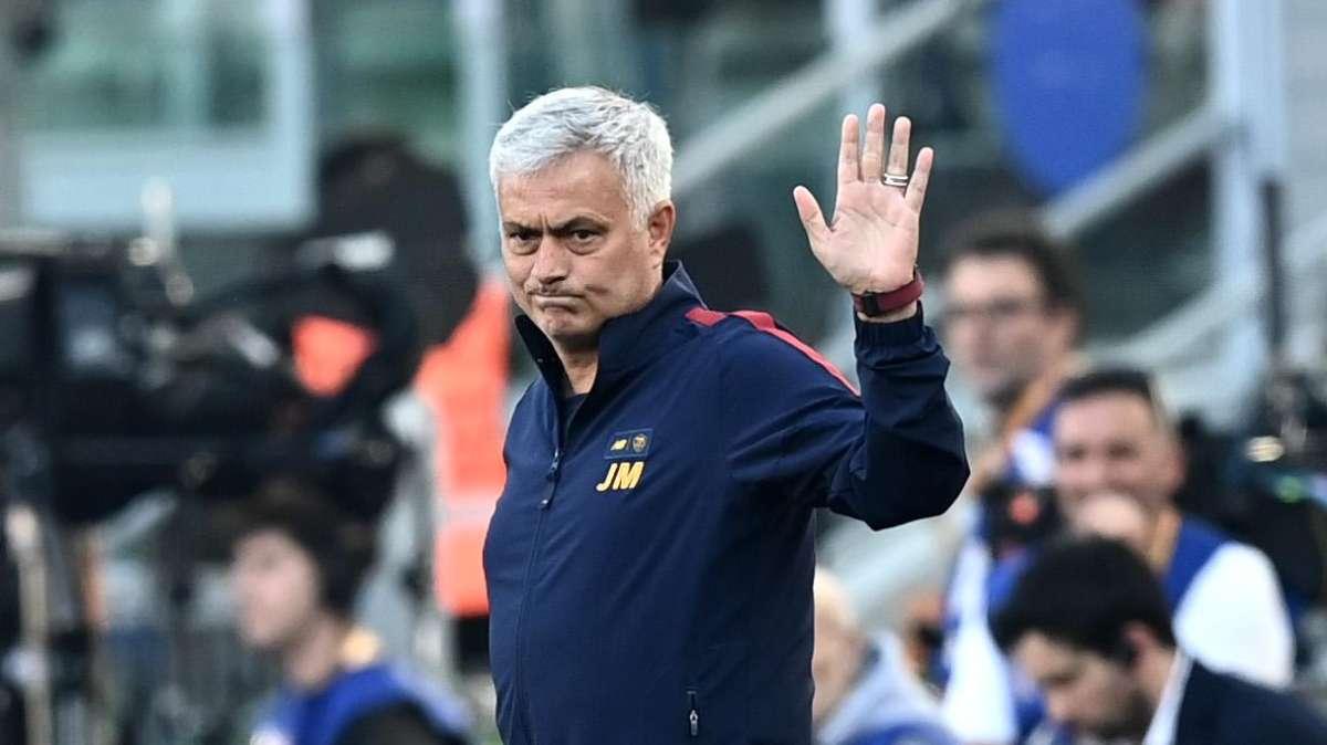 Dai vari talenti lanciati passando a Salah e De Bruyne: il rapporto di Mou con i giovani
