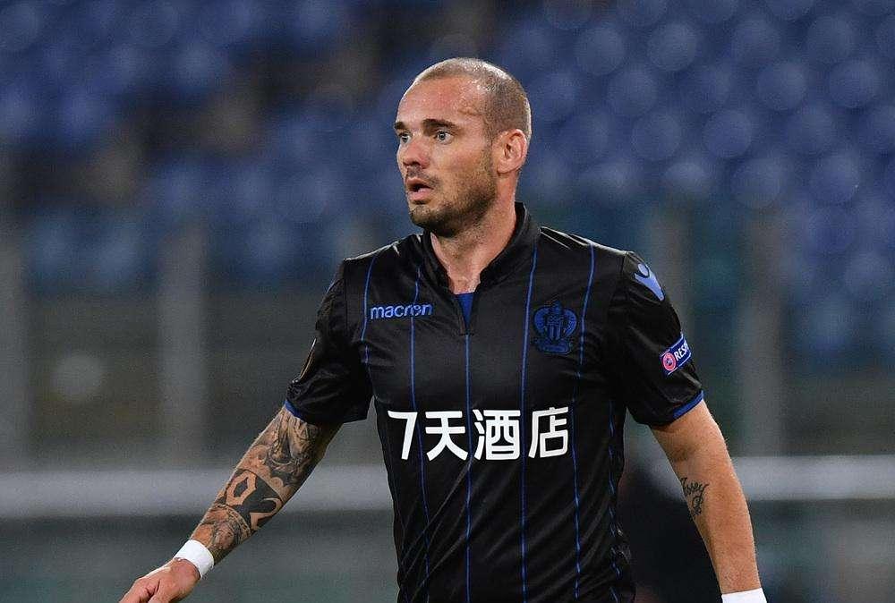 Sneijder: "Voglio diventare allenatore, posso imparare da Mourinho"
