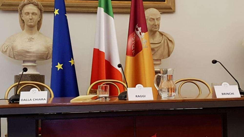 CAMPIDOGLIO - Respinti tutti gli ordini del giorno. Raggi: "Vogliamo lo stadio". Montuori: "L'impianto è un bene"