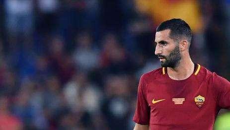 Gonalons: "Abbiamo le carte in regola per fare bene, siamo ambiziosi. Di fronte a me un monumento come De Rossi, mi farò trovare pronto"