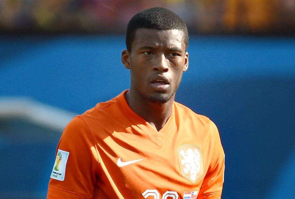 Gli aggiornamenti su Wijnaldum: ieri incontro tra Tiago Pinto e l'agente del giocatore. Il calciatore preme per venire a Roma. Possibile summit anche in Israele con il PSG