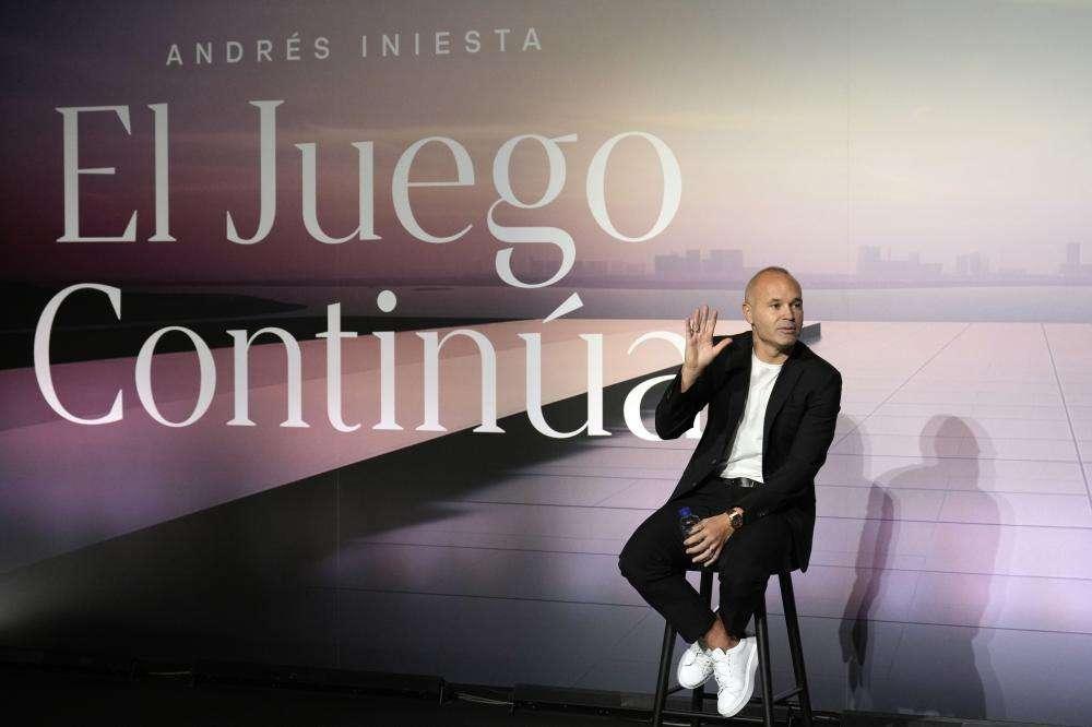 Iniesta: "Orgoglioso di aver lottato fino all'ultimo giorno da calciatore"