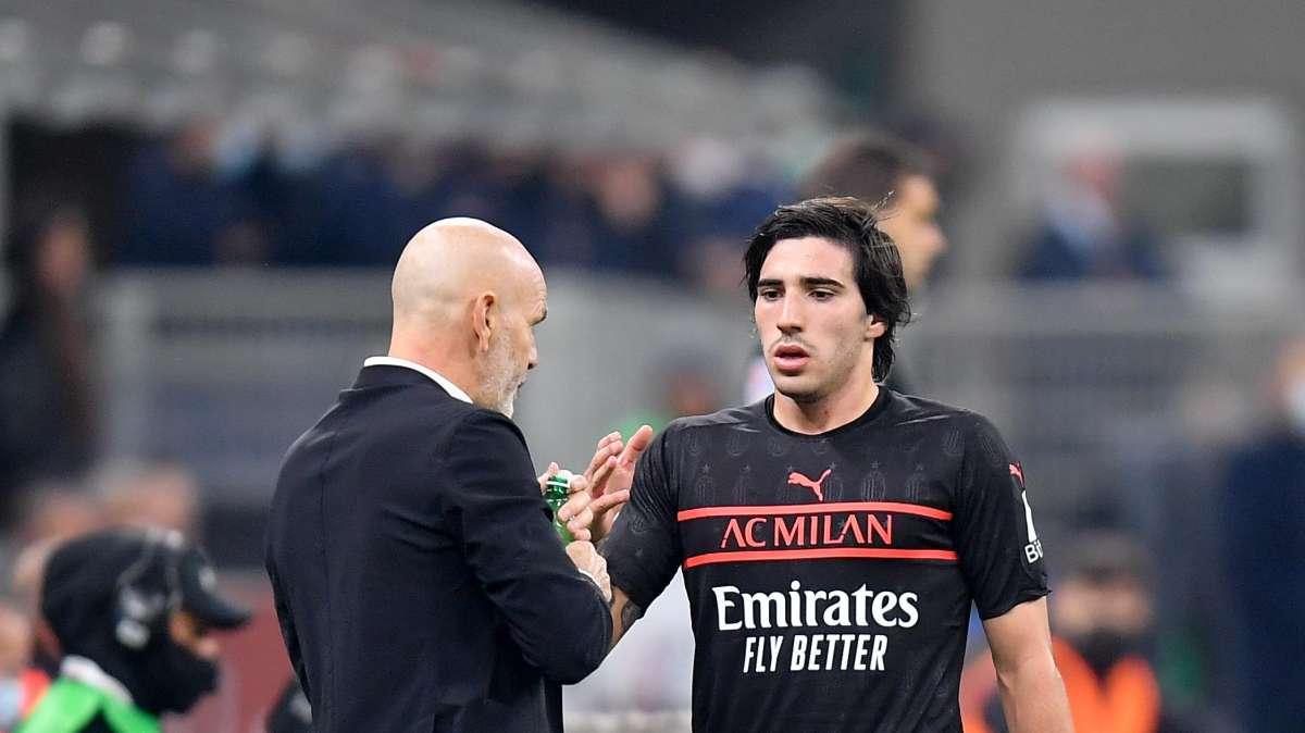 Milan, Pioli: "Dovremo prepararci bene contro la Roma perché è una bella squadra"