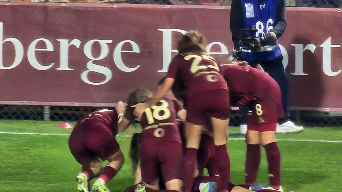 Serie A Femminile - Roma-Lazio 2-1 - Le giallorosse vincono il derby grazie a Di Guglielmo e Giacinti