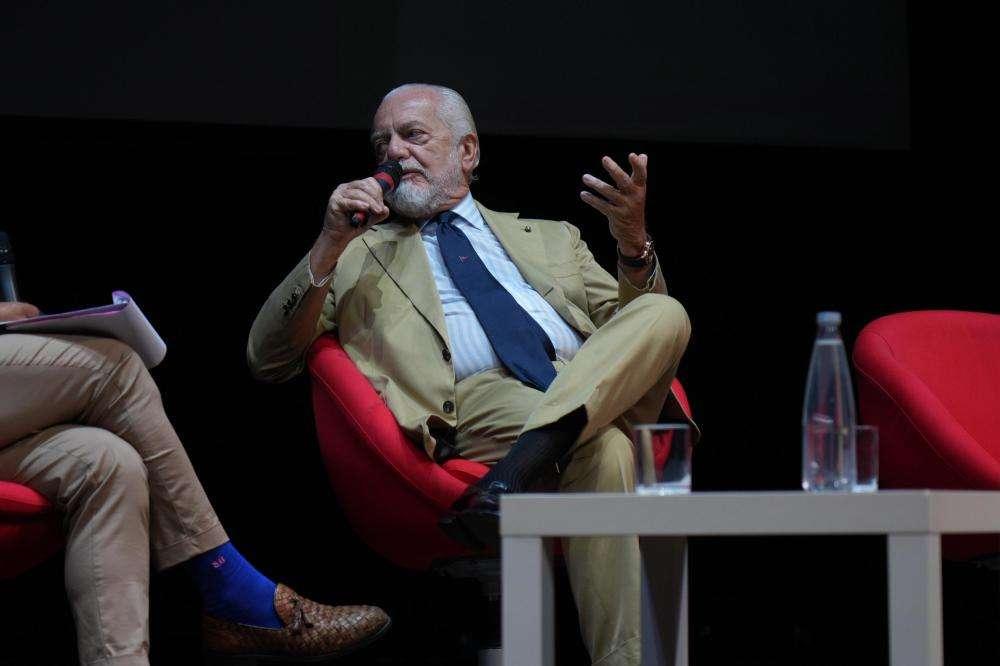 Napoli, De Laurentiis: "Le dimissioni di Conte una favola del web"