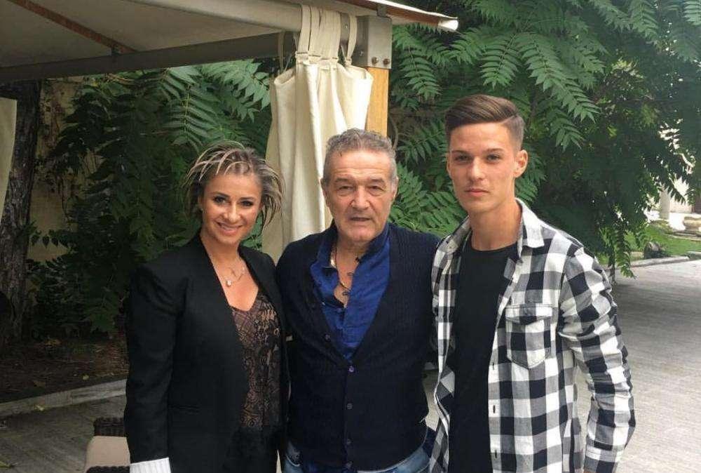 La Roma interessata a Dennis Man, su di lui anche il Manchester United