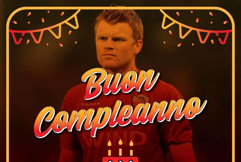 Il potente sinistro e l'indimenticabile gol alla Juventus: tanti auguri John Arne. GRAFICA!