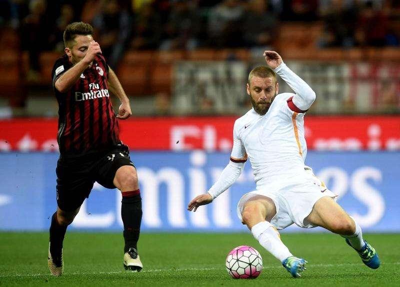 De Rossi: "Il Napoli ha meritato il secondo posto. Tenere tutti i giocatori sarebbe un'ottima campagna acquisti"