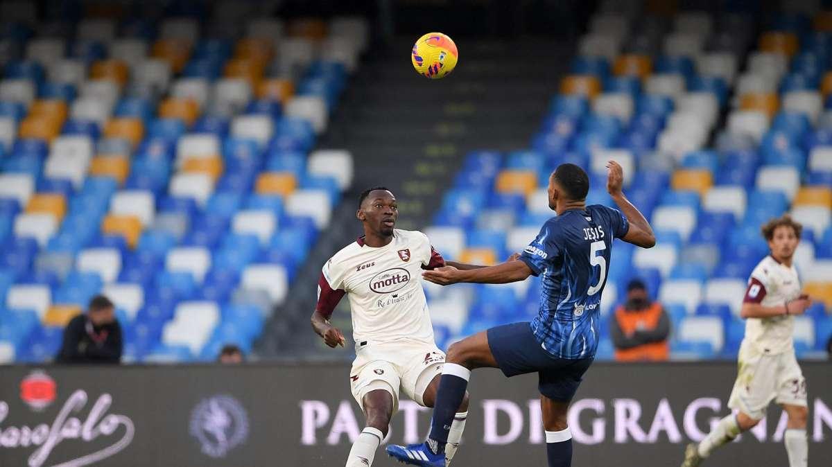 Napoli, Juan Jesus: "Avrei potuto aiutare la Roma, come sto facendo ora qui"