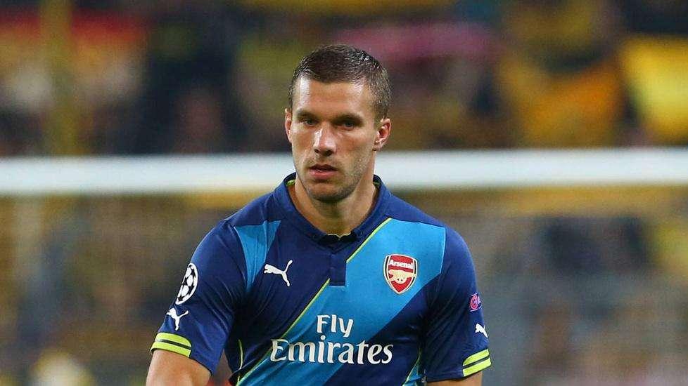 Podolski atteso a Milano per le visite mediche, Mancini: "In A i tedeschi vanno bene"
