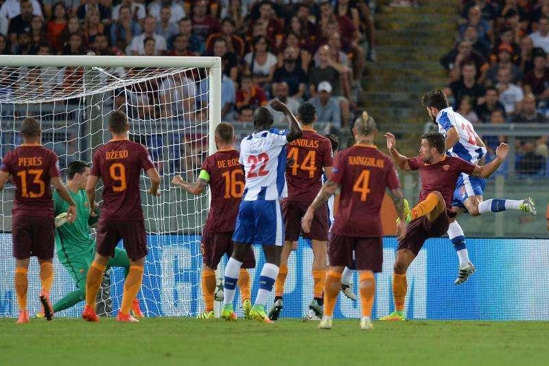 Accadde oggi - La Roma crolla in casa col Porto. Goicoechea: "Felicissimo di arrivare alla Roma". Beha: "Gli americani non esistono, Della Valle vuole la Roma"