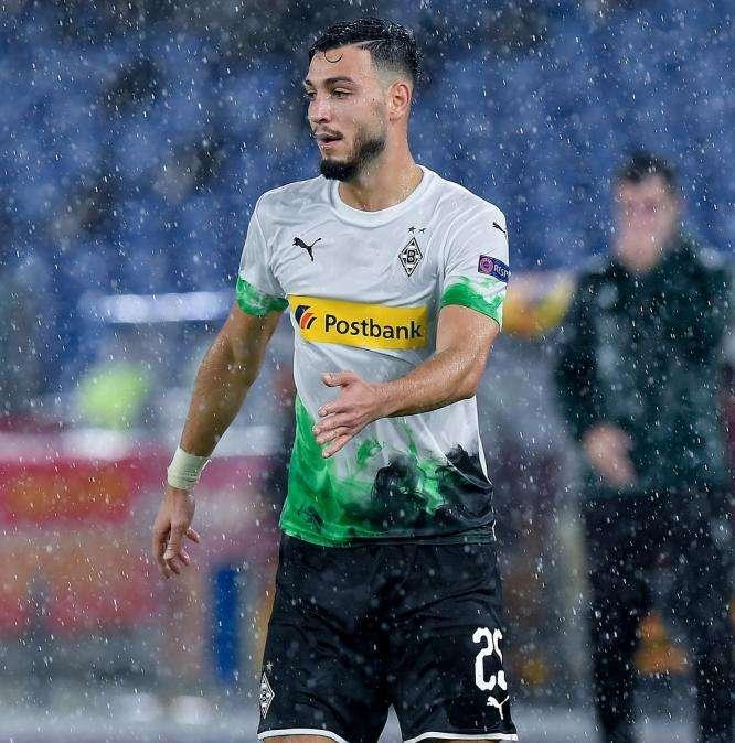 Borussia Mönchengladbach-Bayern Monaco 2-1, doppietta di Bensebaini per la squadra di Rose che resta in vetta