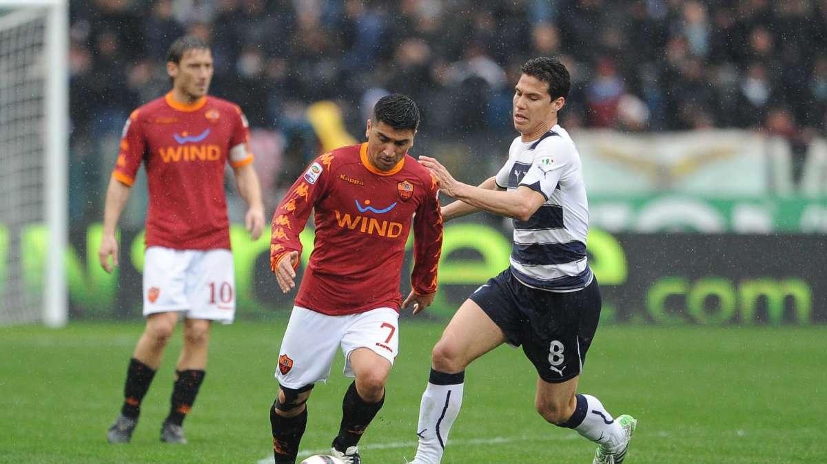 Roma-Lazio: in evidenza Totti e Pizarro. Concesso poco alla Lazio, ottima la prova di Riise