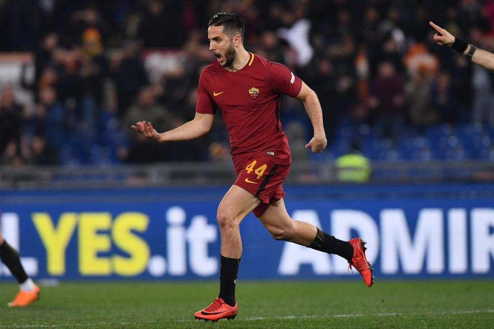 Manolas: "Sono molto felice a Roma. Un tifo come quello giallorosso non l'ho mai visto"