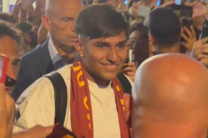 Castro: "Darò il massimo per questa città. Daje Roma"