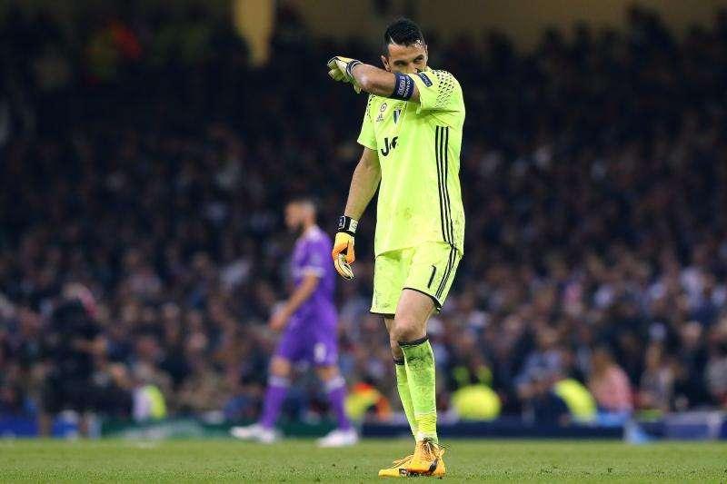 Juventus, Buffon: "Tra un anno smetto al 99,9%"