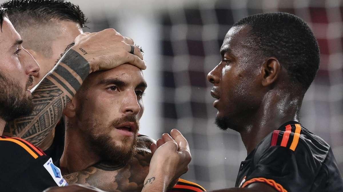 Ndicka celebra la vittoria di ieri: "Siamo la Roma! +3"
