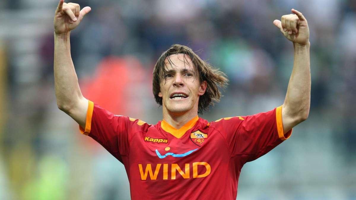 Taddei: "La mia nazionale è la Roma, mai pensato d'andar via" VIDEO!