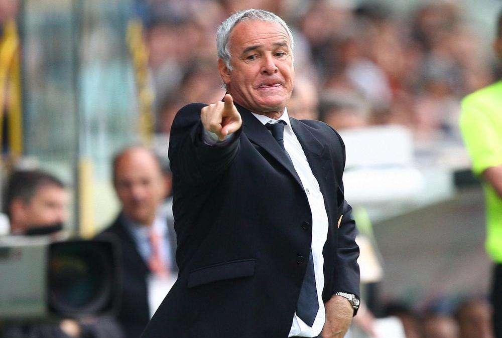 Difesa a tre nella ripresa, ma non convince
