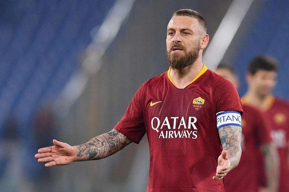 Boca Juniors, Angelici: "De Rossi? Per parlare dei rinforzi abbiamo tempo"