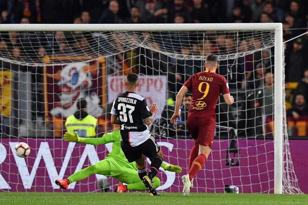 I numeri di... Roma-Juventus 2-0: 3° clean sheet consecutivo in casa, non accadeva dal 2014. 87° gol in giallorosso per Dzeko che aggancia Balbo