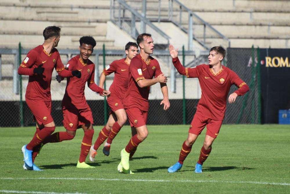 PRIMAVERA - AS Roma vs Atalanta BC 3-3, la Roma trova un incredibile pareggio con Tall all'ultimo respiro. FOTO!