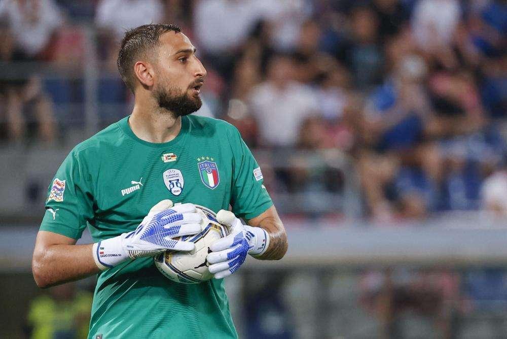 Azzurri, lussazione al mignolo sinistro per Donnarumma