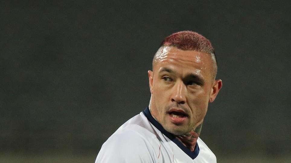 Nainggolan torna e incanta: gol olimpico al debutto con il Lokeren-Temse