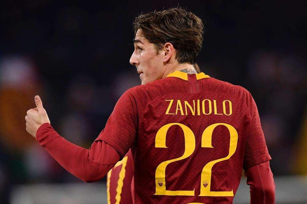 "A scuola di tifo", Zaniolo e Schick in visita all'istituto di via Demetriade