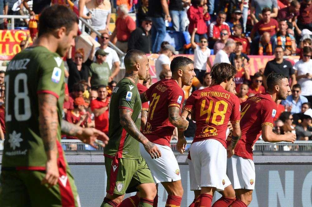 Roma-Cagliari 1-1 - I giallorossi le provano tutte ma impattano con i sardi. VIDEO!