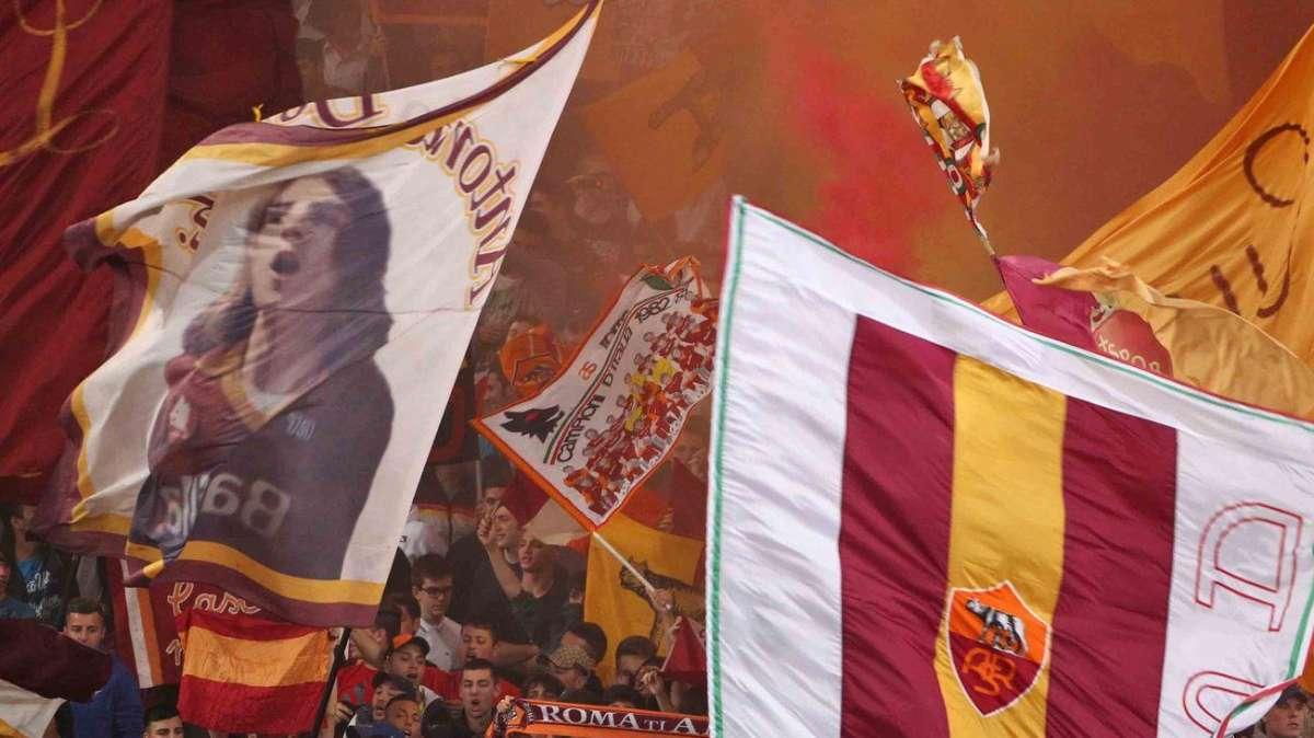 Roma-Udinese, annunciata una contestazione: "La Curva Sud rimarrà fuori dallo stadio per la prima mezz'ora"