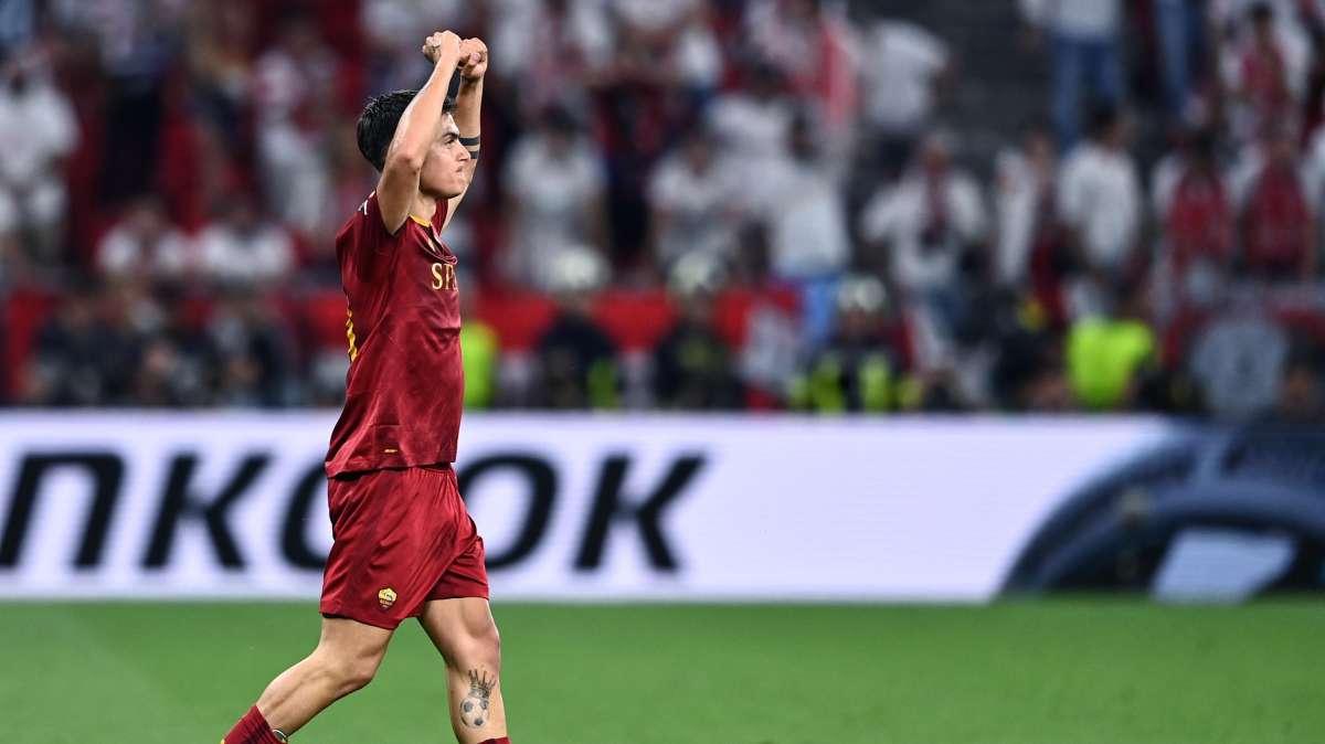 Roma-Spezia, giro di campo della squadra a fine partita: grandi applausi per Dybala. VIDEO!